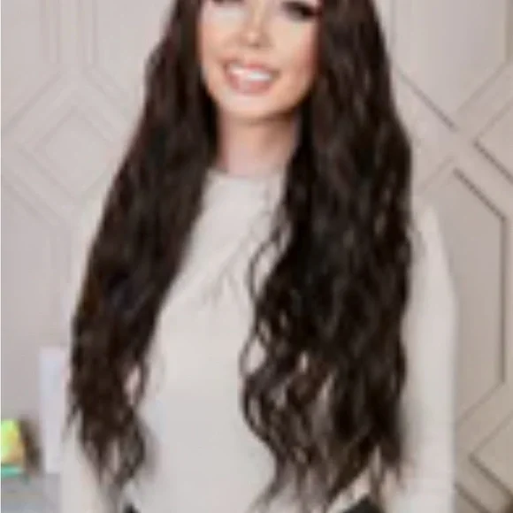 CSC - Zayla Luxe Long Wavy Brown Wig